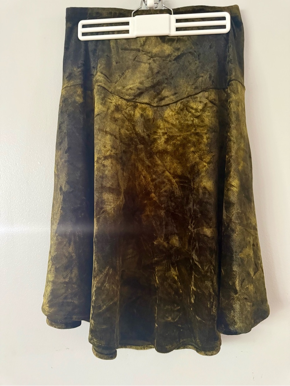 🇨🇦Vintage Marie-Pierre Lafortune Green Crushed Velvet Skirt Chevron Yoke